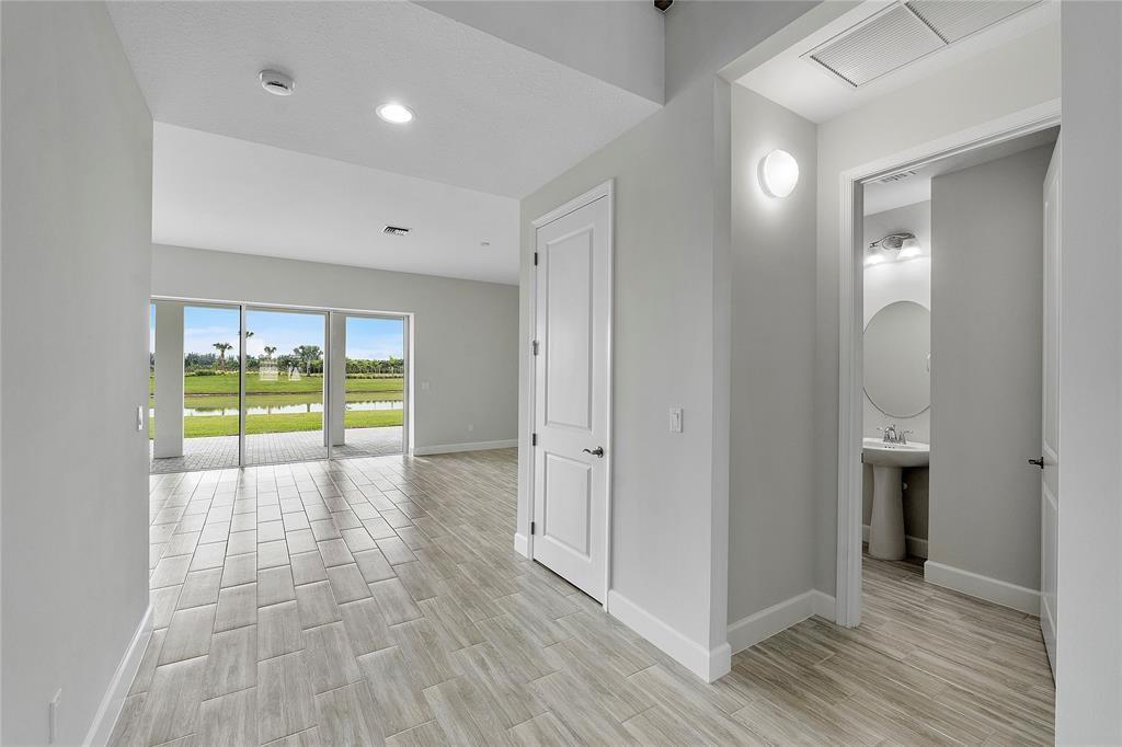 5217 Liberty Lane, Westlake FL 33470 photo 5