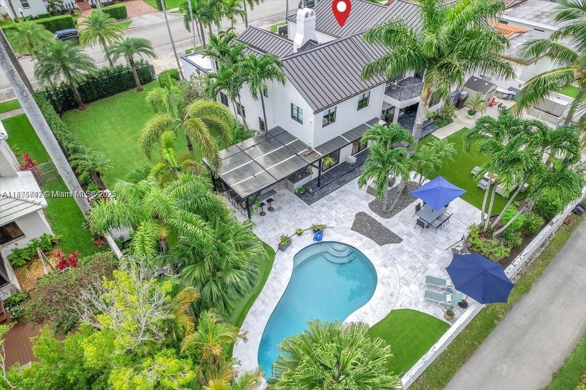 1421 Tyler St, Hollywood FL 33020 photo 2