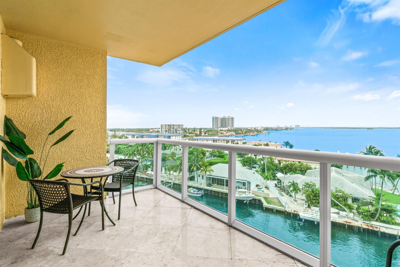 2650 Lake Shore Drive # 703, Riviera Beach FL 33404 photo 2