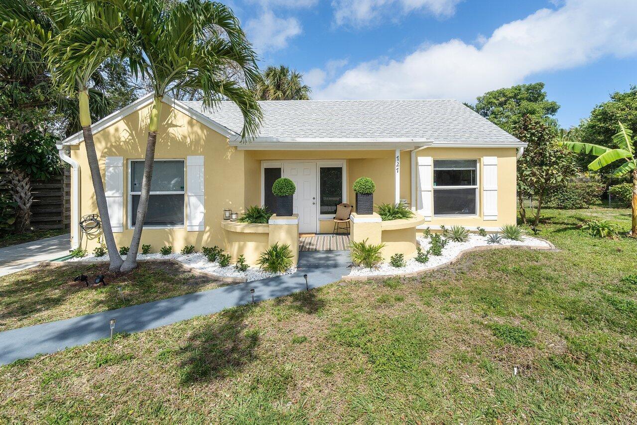 727 S Lake Drive, Lantana FL 33462 photo 2