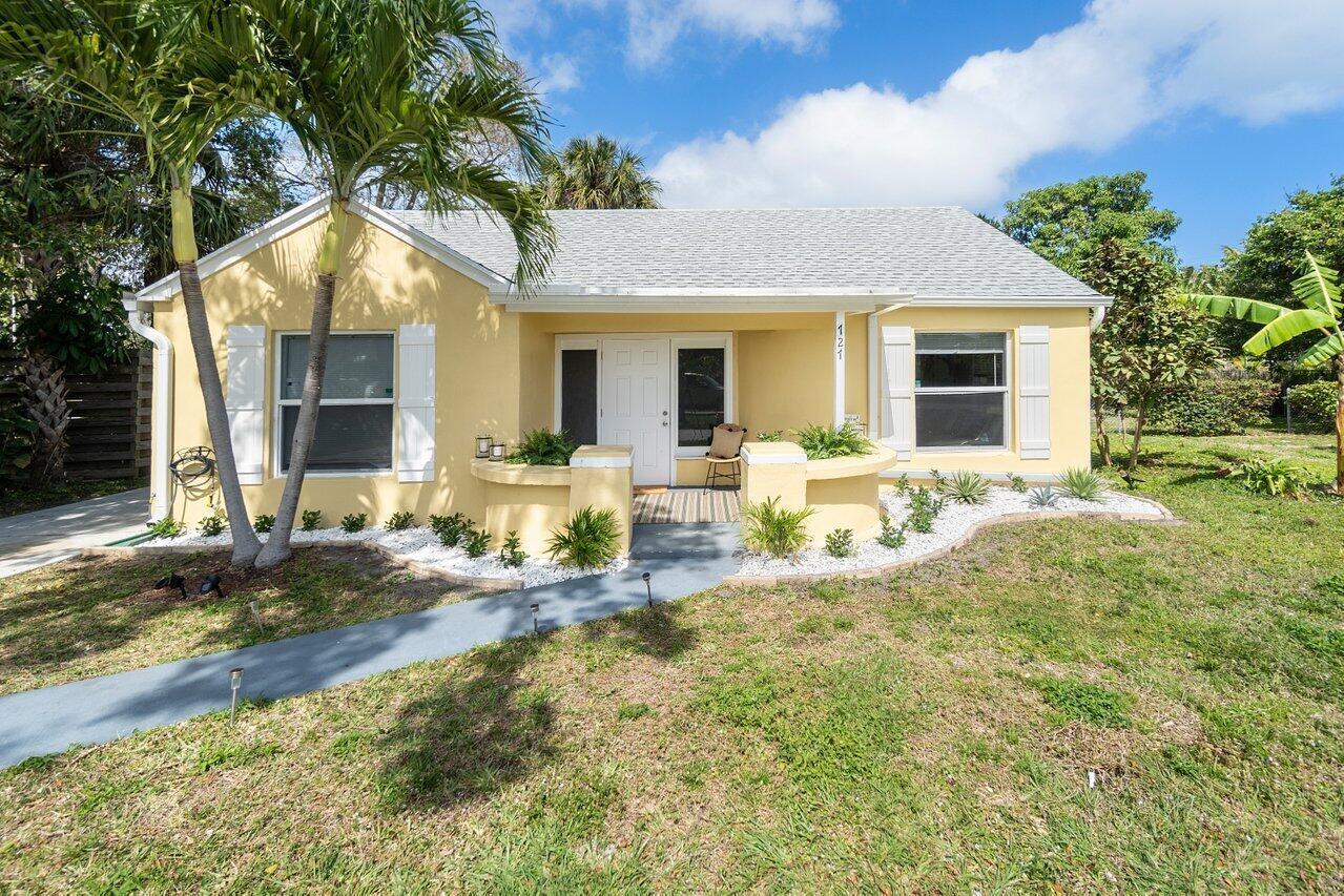 727 S Lake Drive, Lantana FL 33462 photo 4
