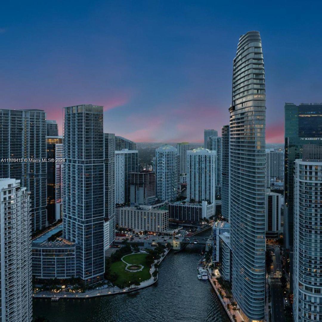 300 Biscayne Blvd Way # 2308, Miami FL 33131 photo 3
