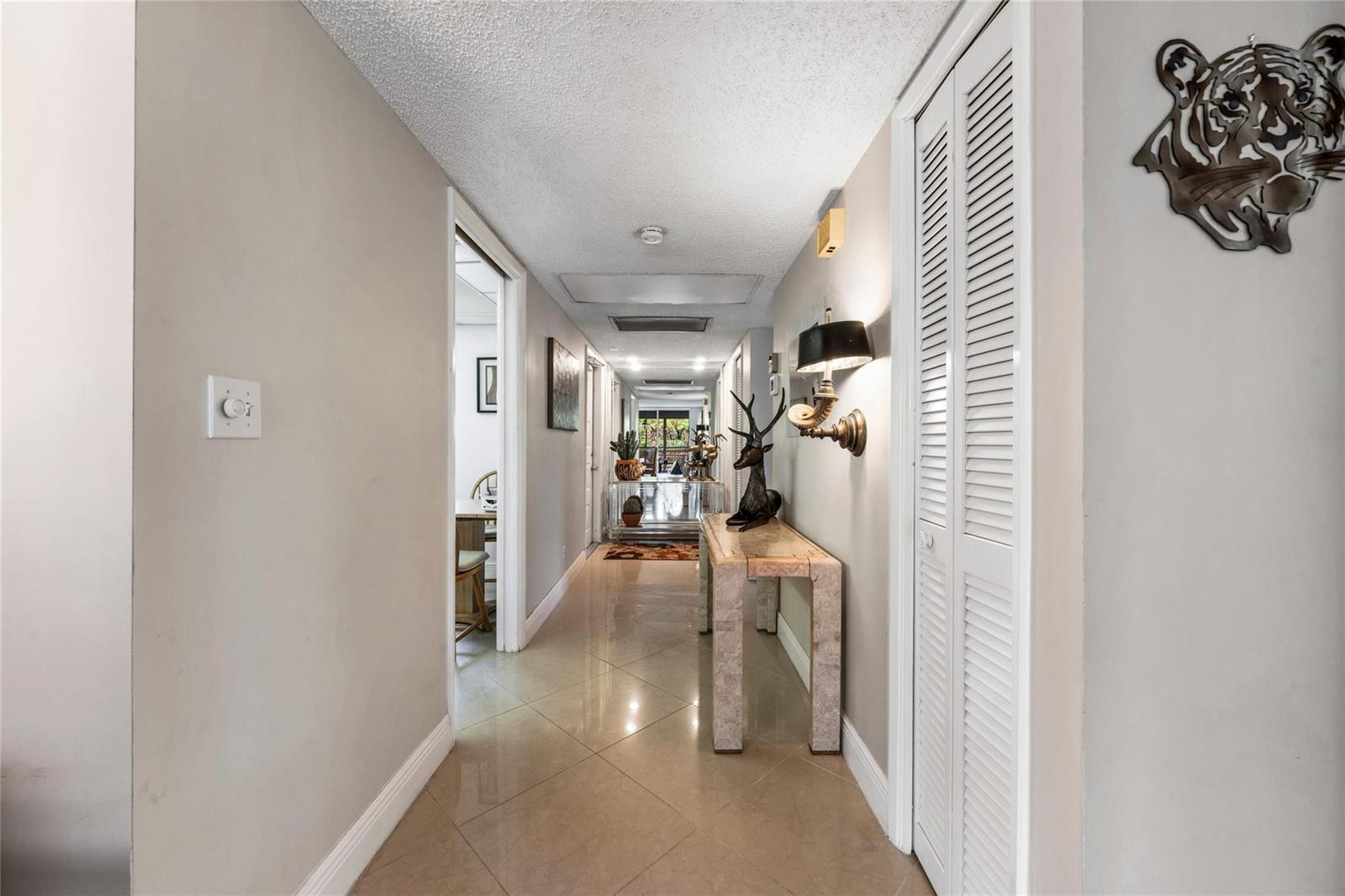 3960 Oaks Clubhouse Drive # 312, Pompano Beach FL 33069 photo 2