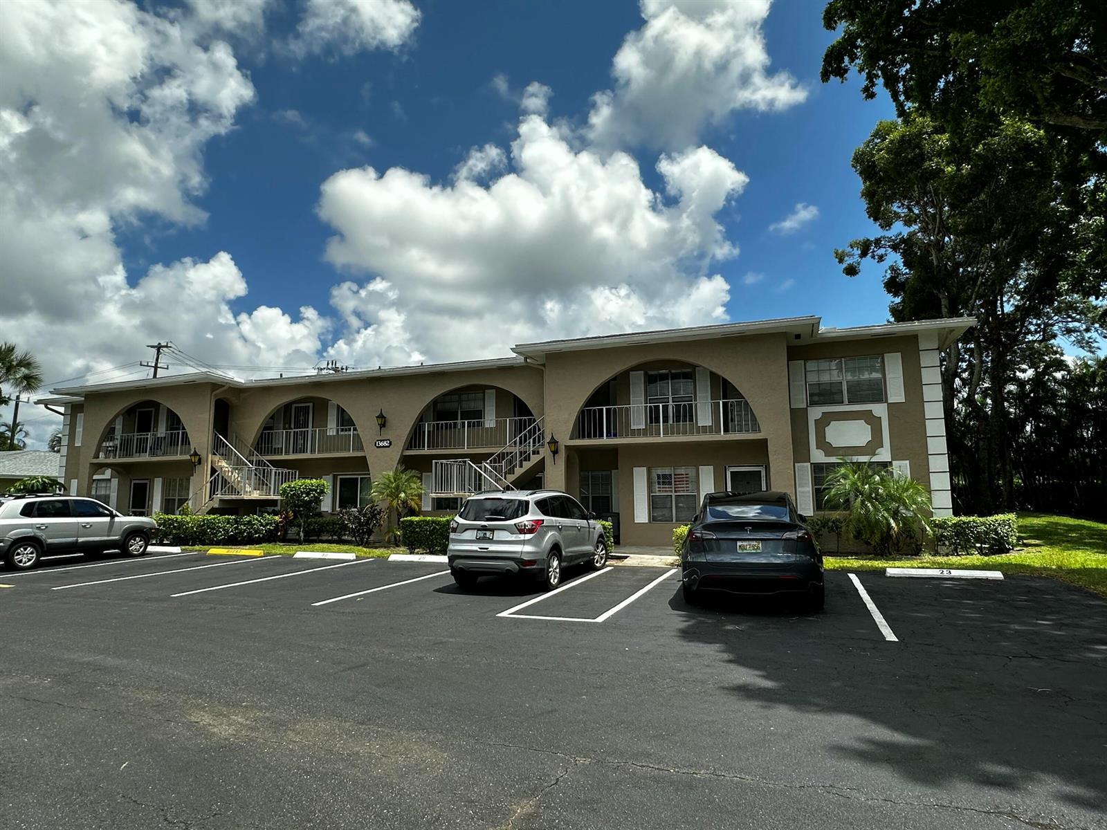 13682 Via Flora # H, Delray Beach FL 33484