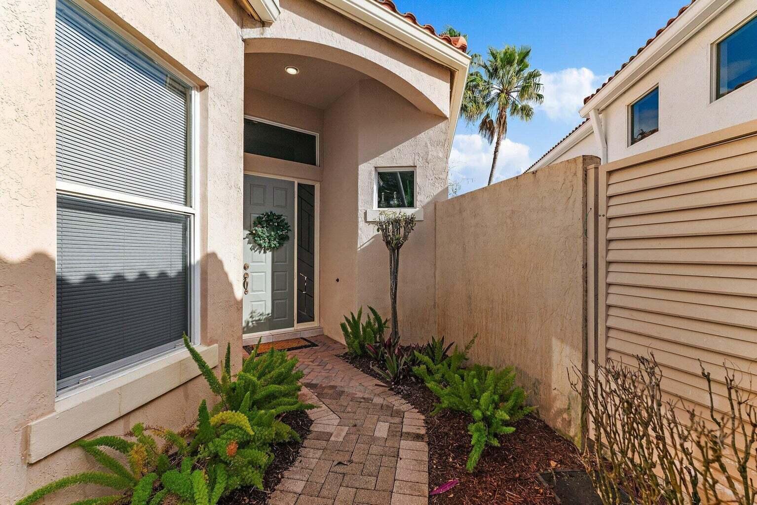 155 Sunset Bay Drive Drive, Palm Beach Gardens FL 33418 photo 2