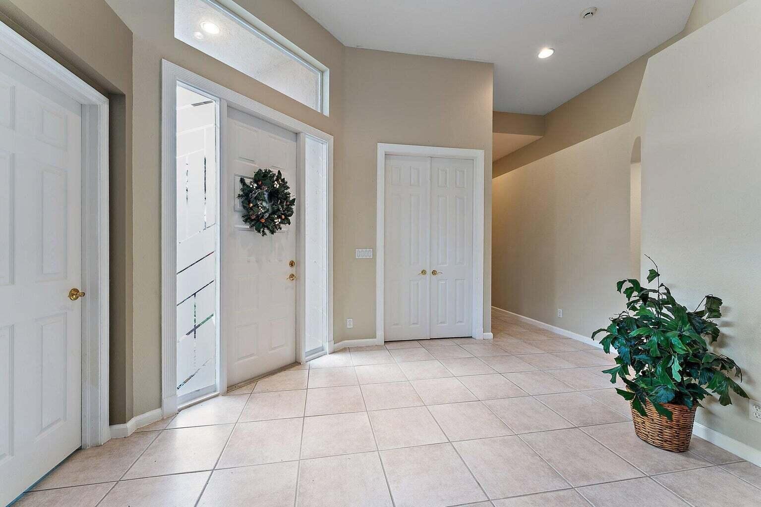 155 Sunset Bay Drive Drive, Palm Beach Gardens FL 33418 photo 3