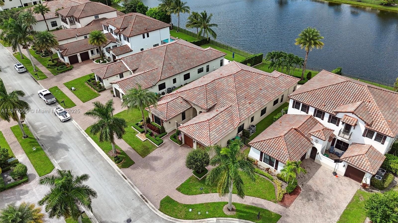 3292 NW 82nd Way, Cooper City FL 33024 photo 5