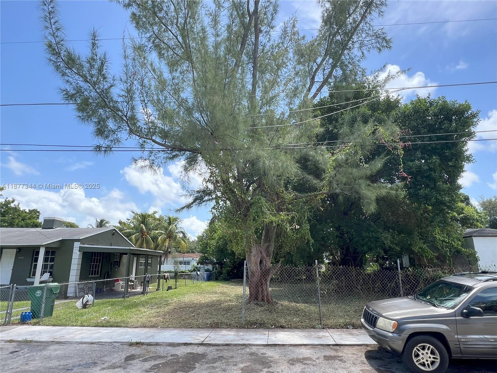 1456 NW 57th St, Miami FL 33142 photo 3