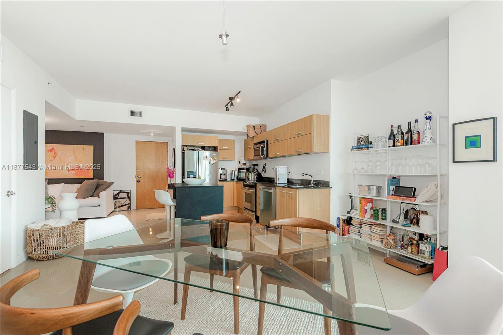 350 S Miami Ave # 3508, Miami FL 33130 photo 5