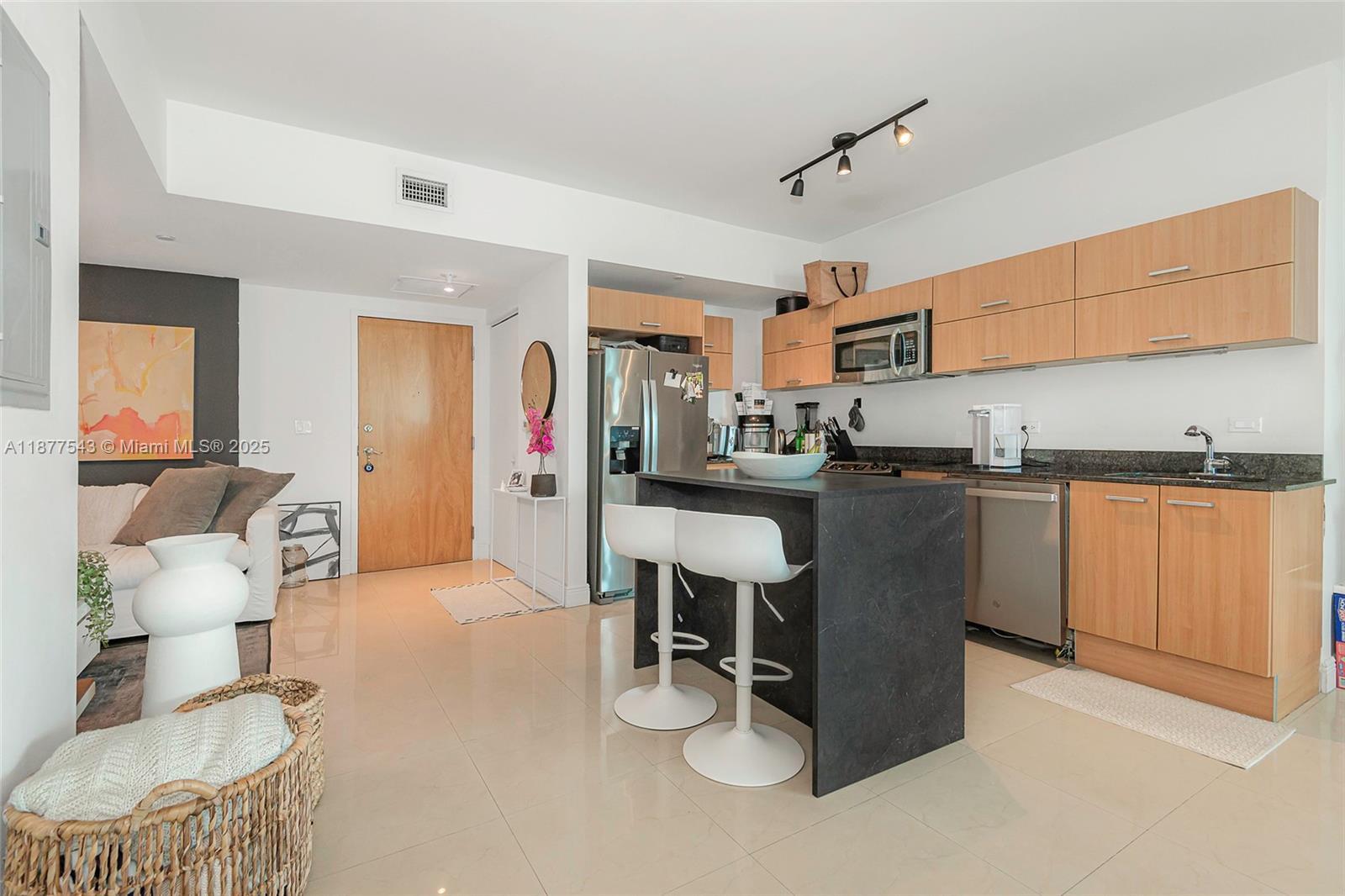 350 S Miami Ave # 3508, Miami FL 33130 photo 4