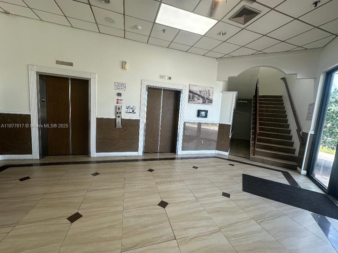 2100 W 76th St # 202, Hialeah FL 33016 photo 2