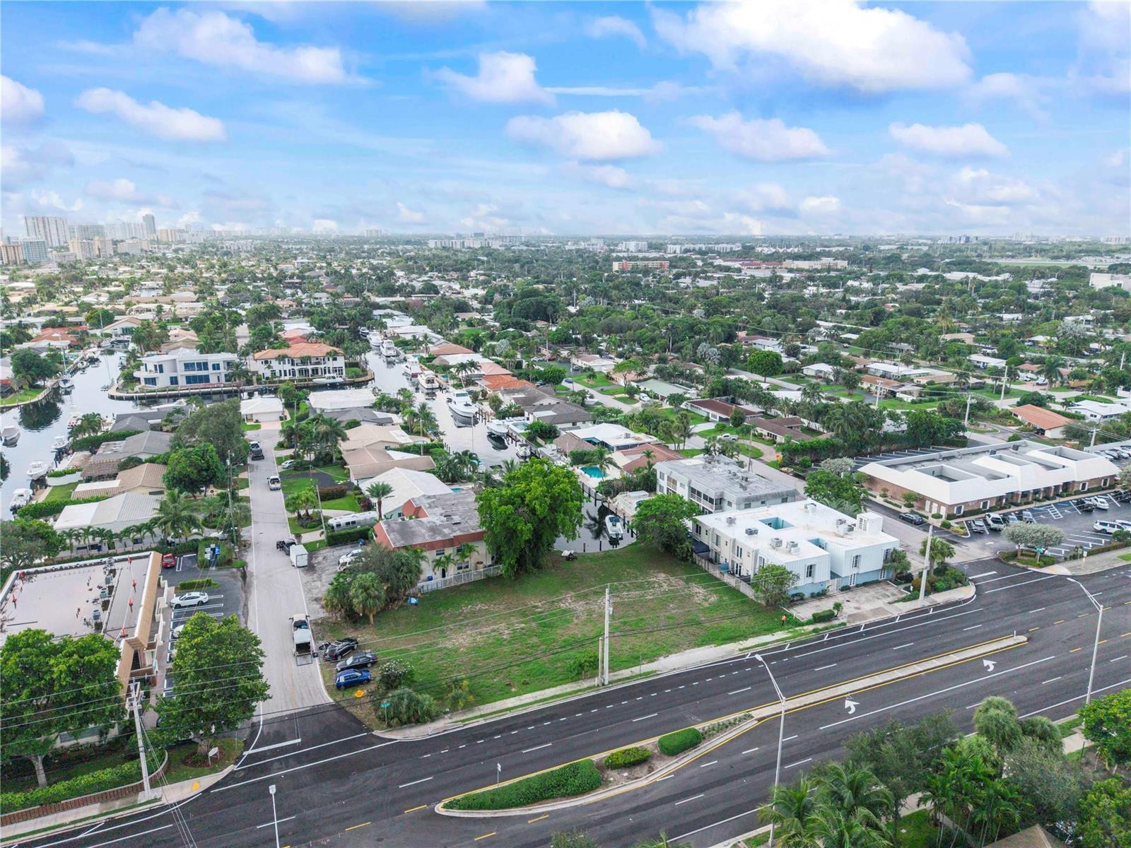2716 NE 14th Street Causeway, Pompano Beach FL 33062 photo 3