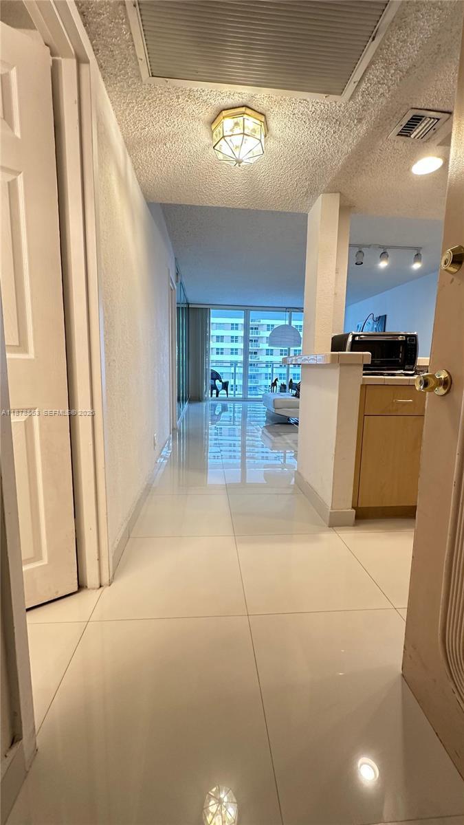 2030 S Ocean Dr # 725, Hallandale Beach FL 33009 photo 4