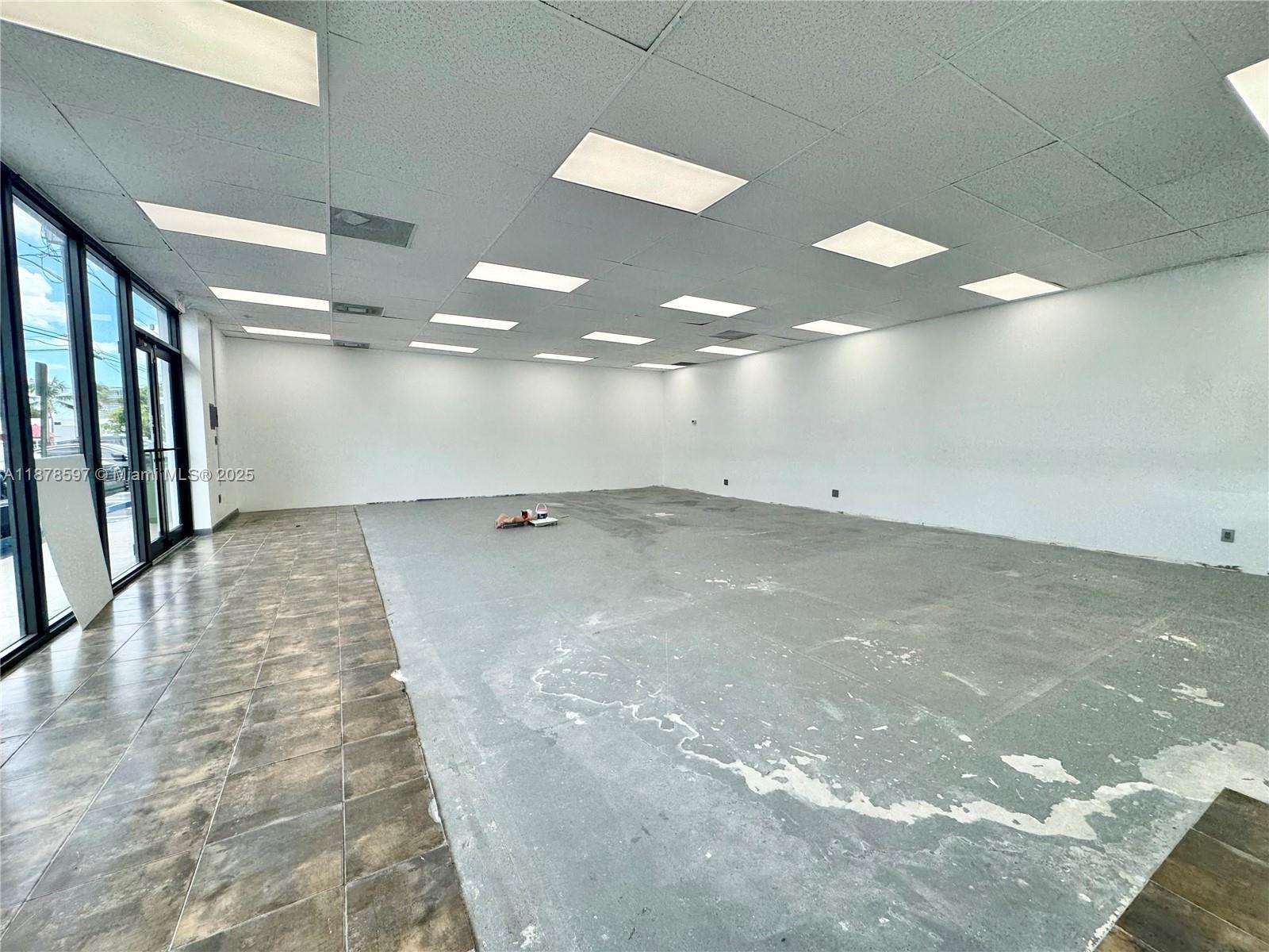 135 NE 1st Ave, Hallandale Beach FL 33009 photo 5