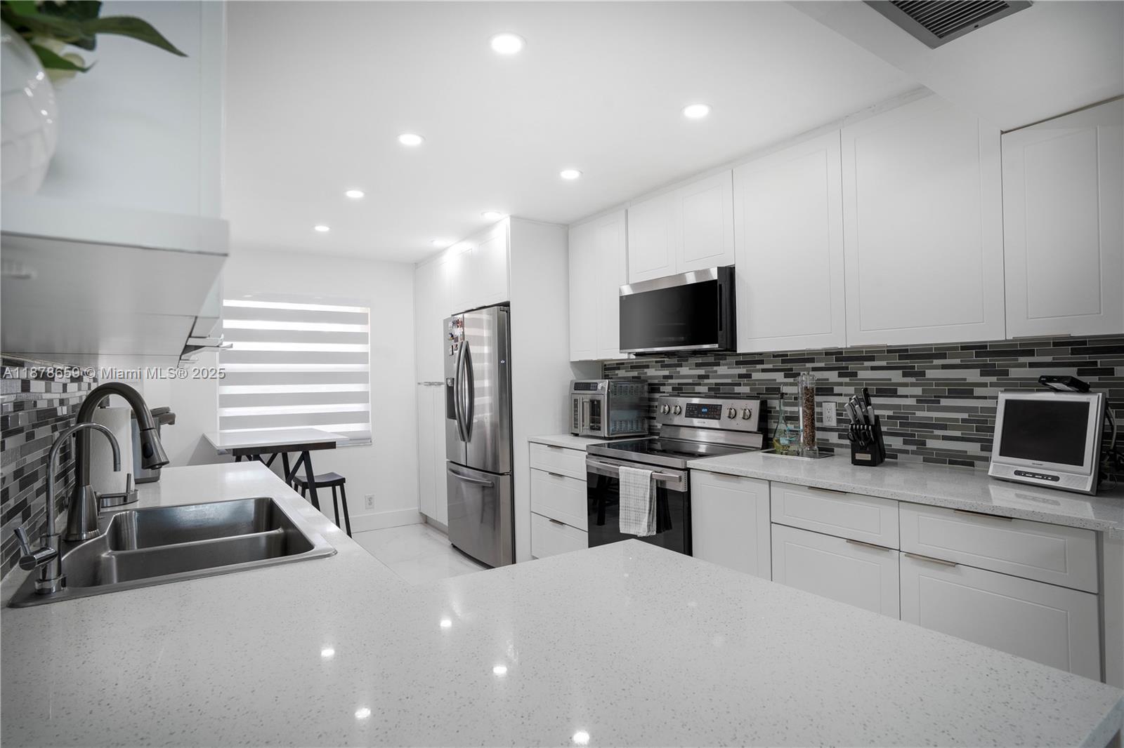 1704 Andros Isle # B4, Coconut Creek FL 33066 photo 5