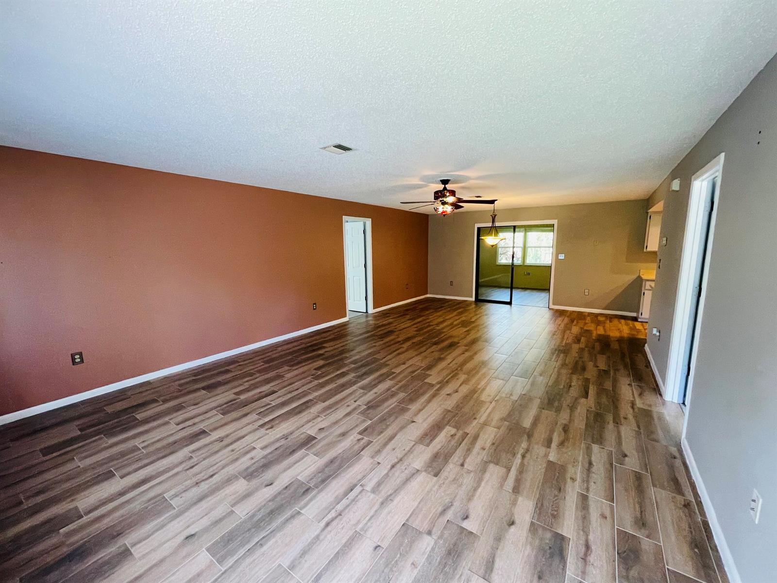 1610 Pruitts Landing, Lake Placid FL 33852 photo 4