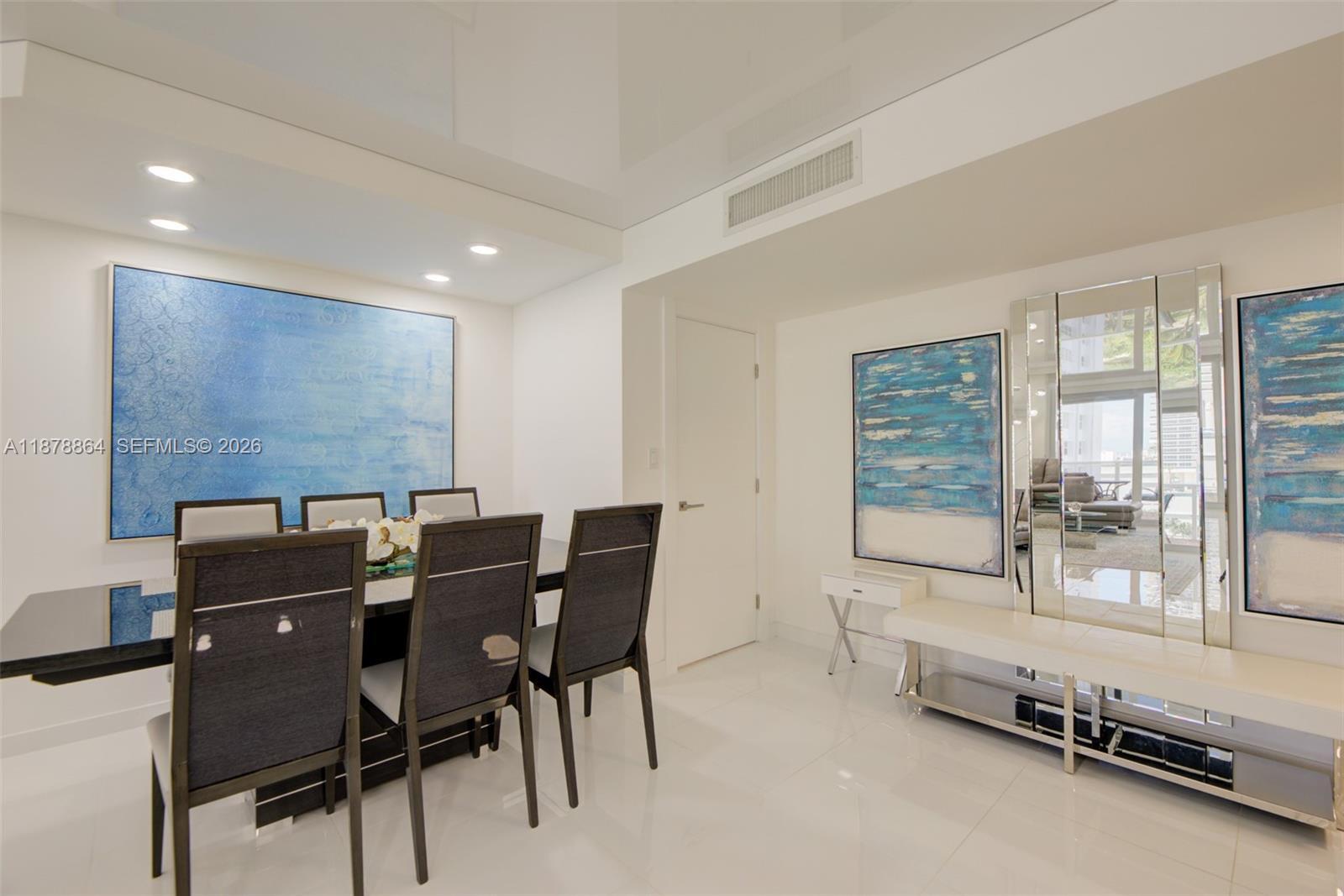 Hallandale Beach, FL 33009 photo 3