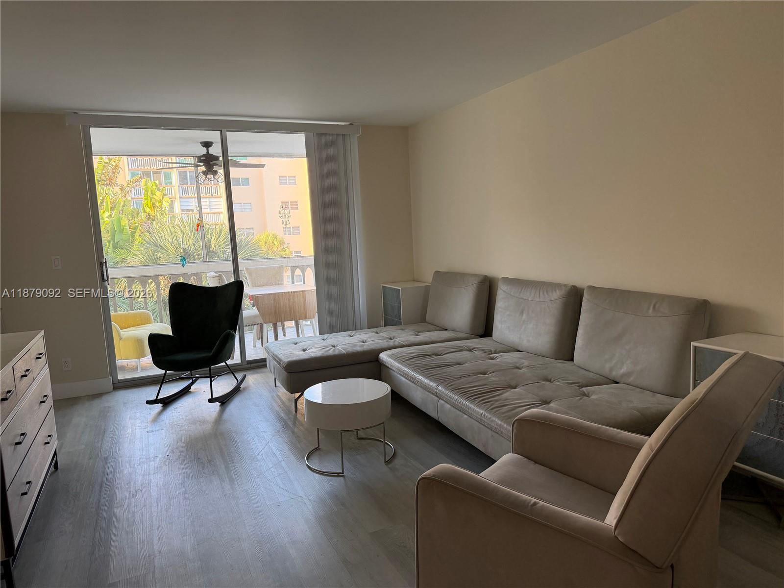 901 NE 14th Ave # 305, Hallandale Beach FL 33009 photo 2