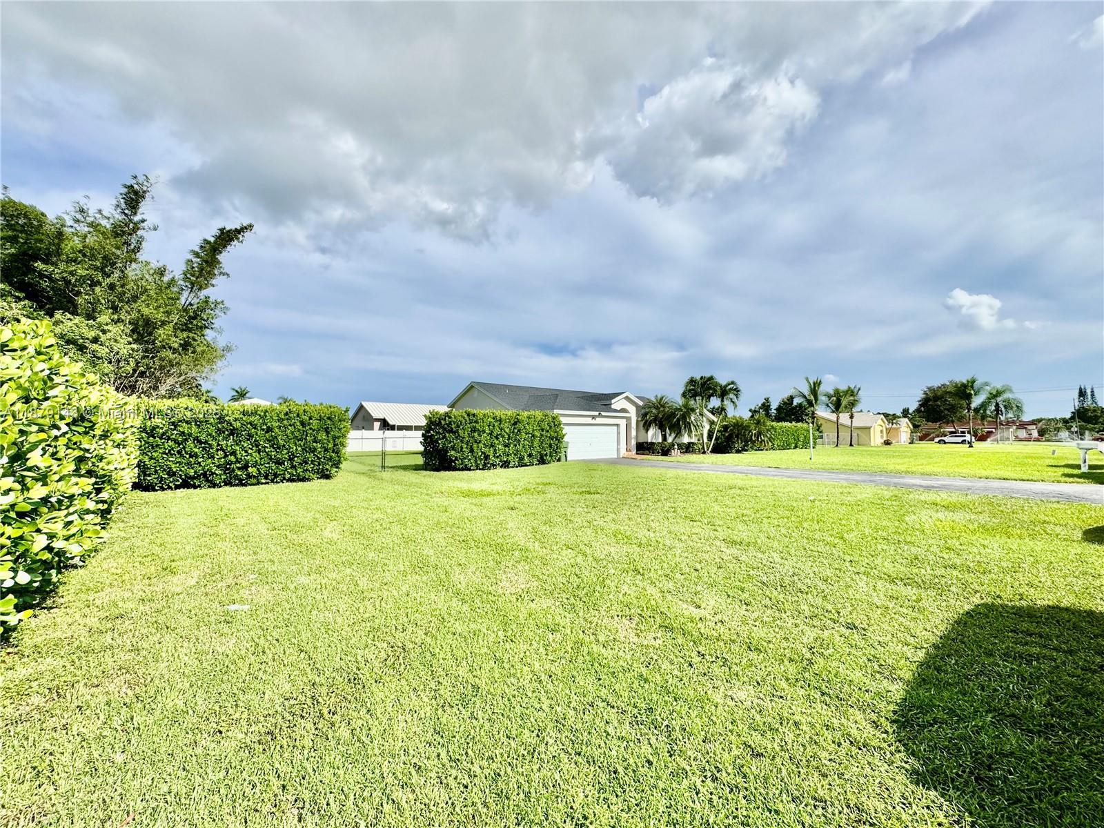 1635 NW 15th Ter, Homestead FL 33030 photo 5