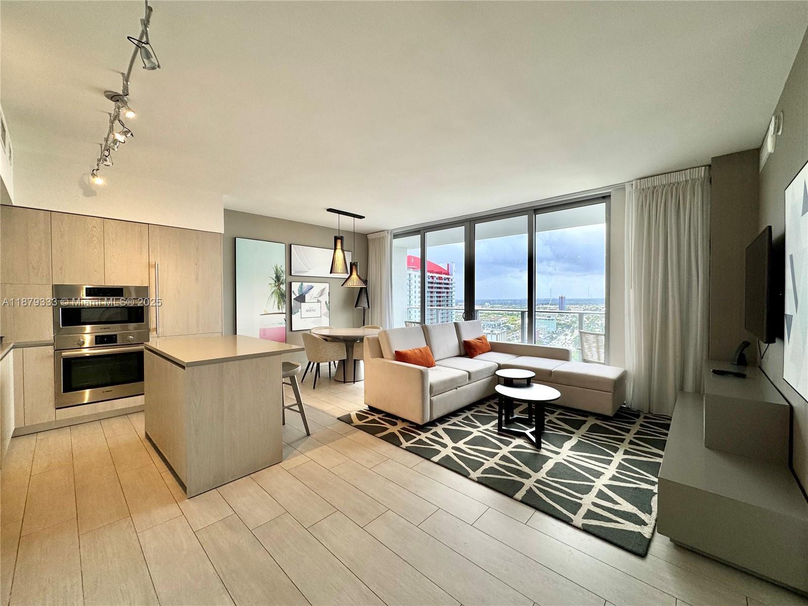 4010 S Ocean Dr # R2406, Hollywood FL 33019