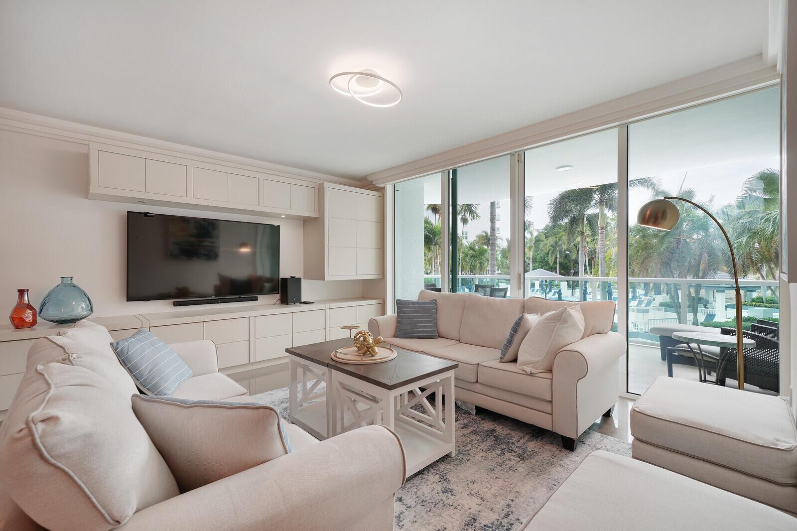 550 SE Mizner Boulevard # B209, Boca Raton FL 33432 photo 3
