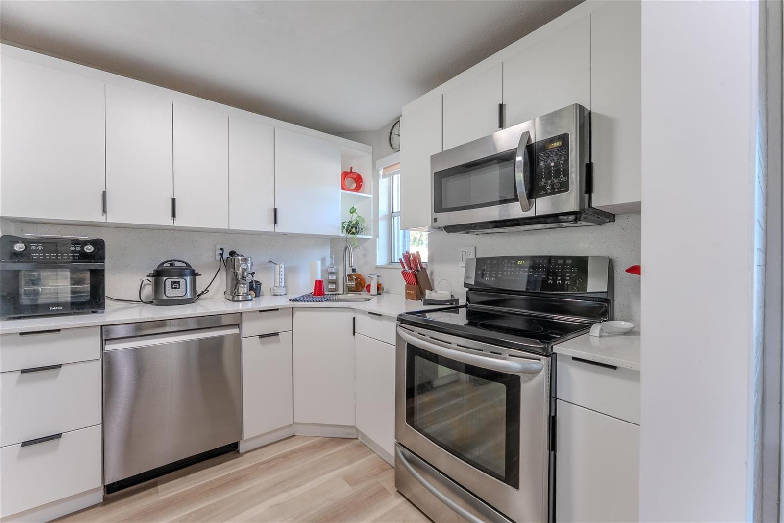 8900 Washington Boulevard # 115, Pembroke Pines FL 33025 photo 4