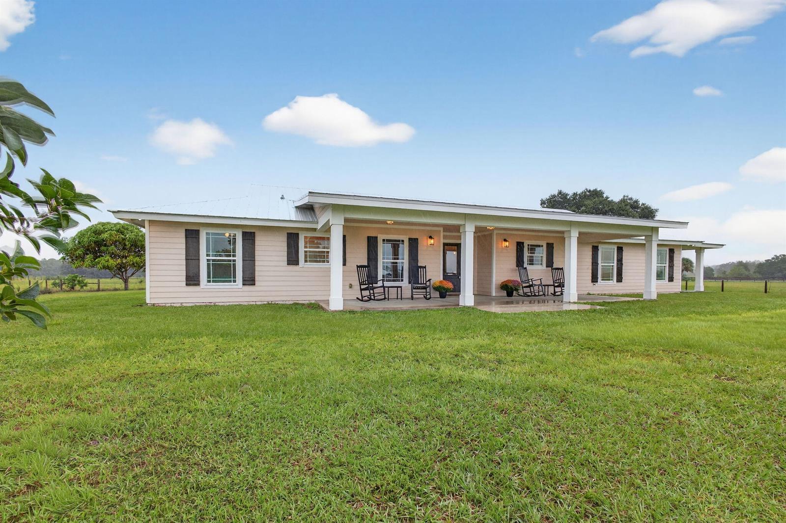 13227 SE 56th Circle, Okeechobee FL 34974