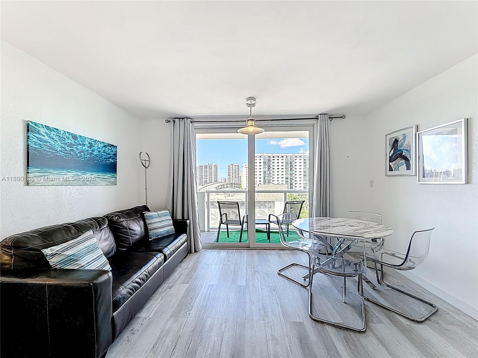 19201 Collins Ave # 636, Sunny Isles Beach FL 33160 photo 5