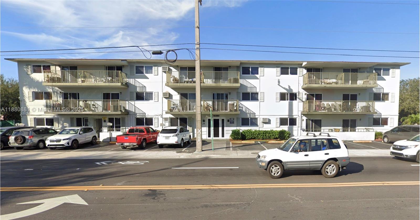 13285 NE 6th Ave # 301, North Miami FL 33161 photo 3