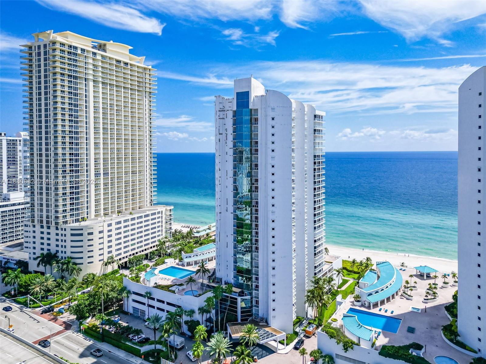 16485 Collins Ave, Sunny Isles Beach FL 33160 photo 3