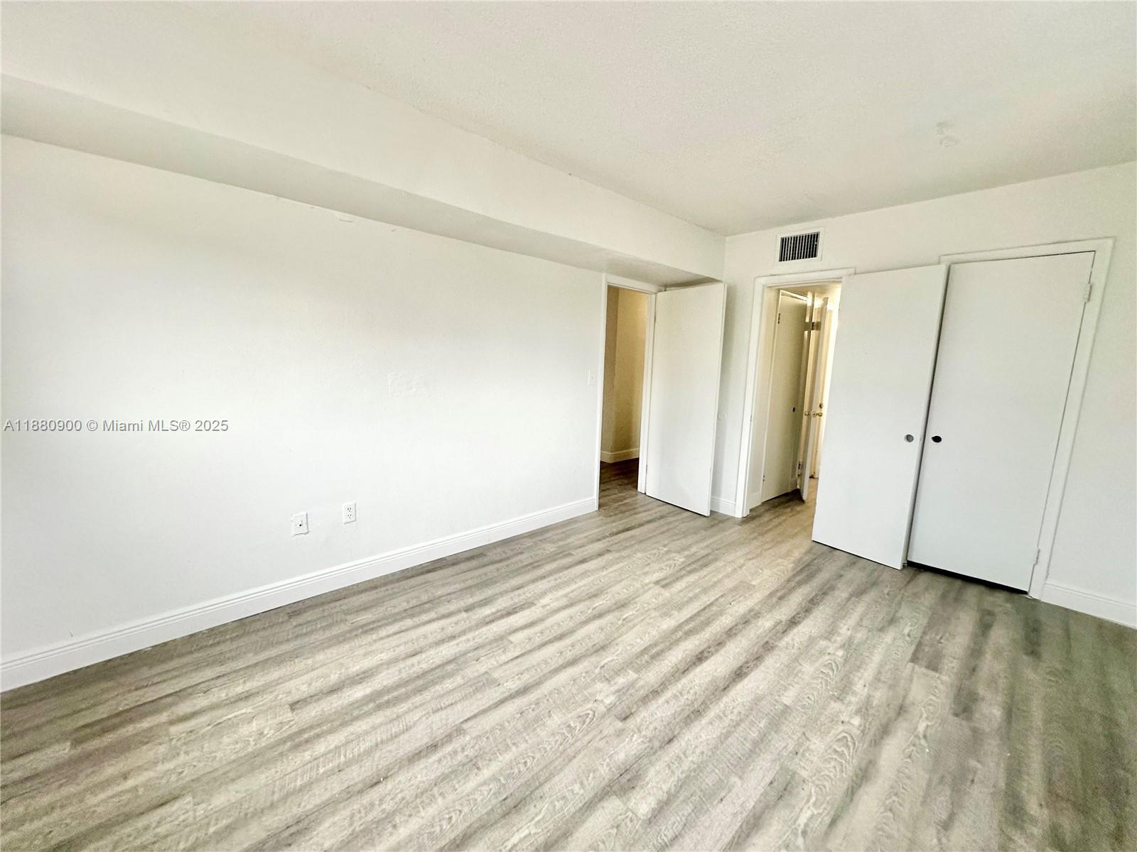 13285 NE 6th Ave # 401, North Miami FL 33161 photo 5