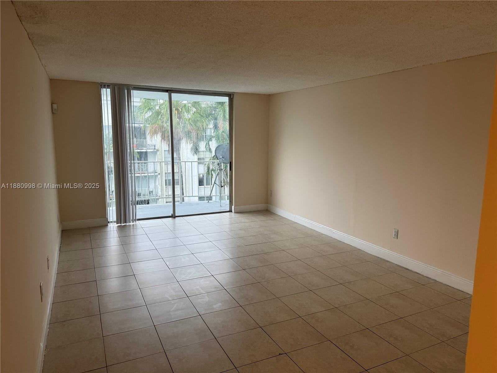 486 NW 165th St Rd # 506, Miami FL 33169 photo 5