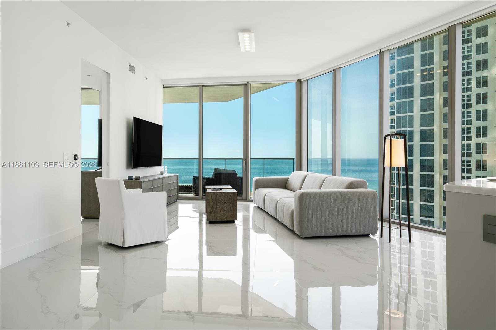 18975 Collins Ave # 1104, Sunny Isles Beach FL 33160
