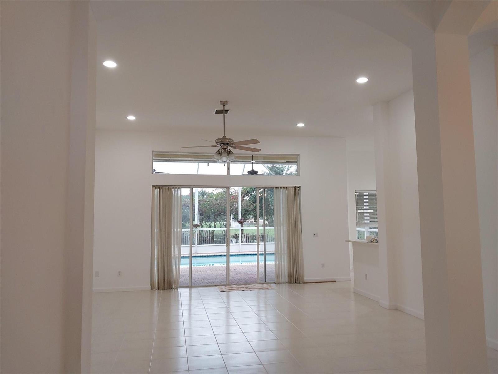 7042 SE Bay Hill Drive, Stuart FL 34997 photo 4