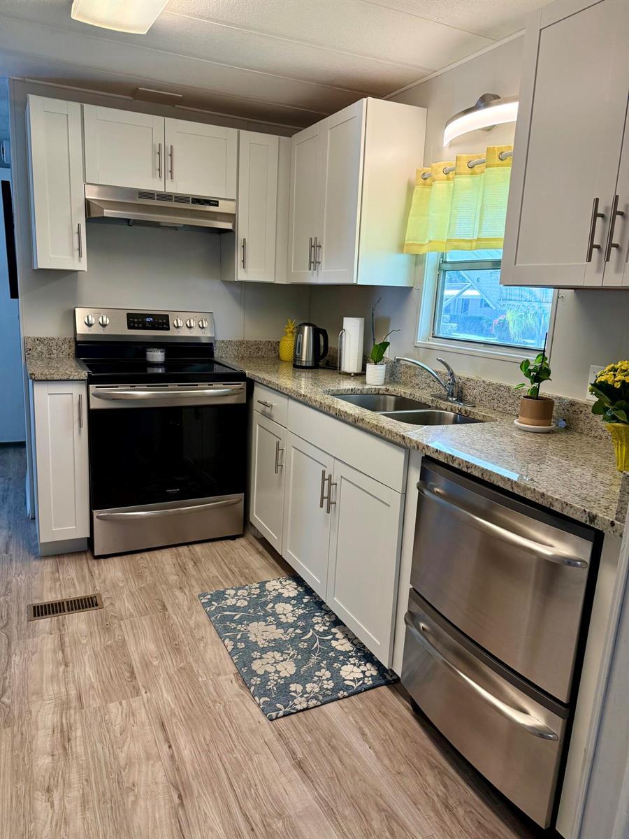 176 W Caribbean, Port St. Lucie FL 34952