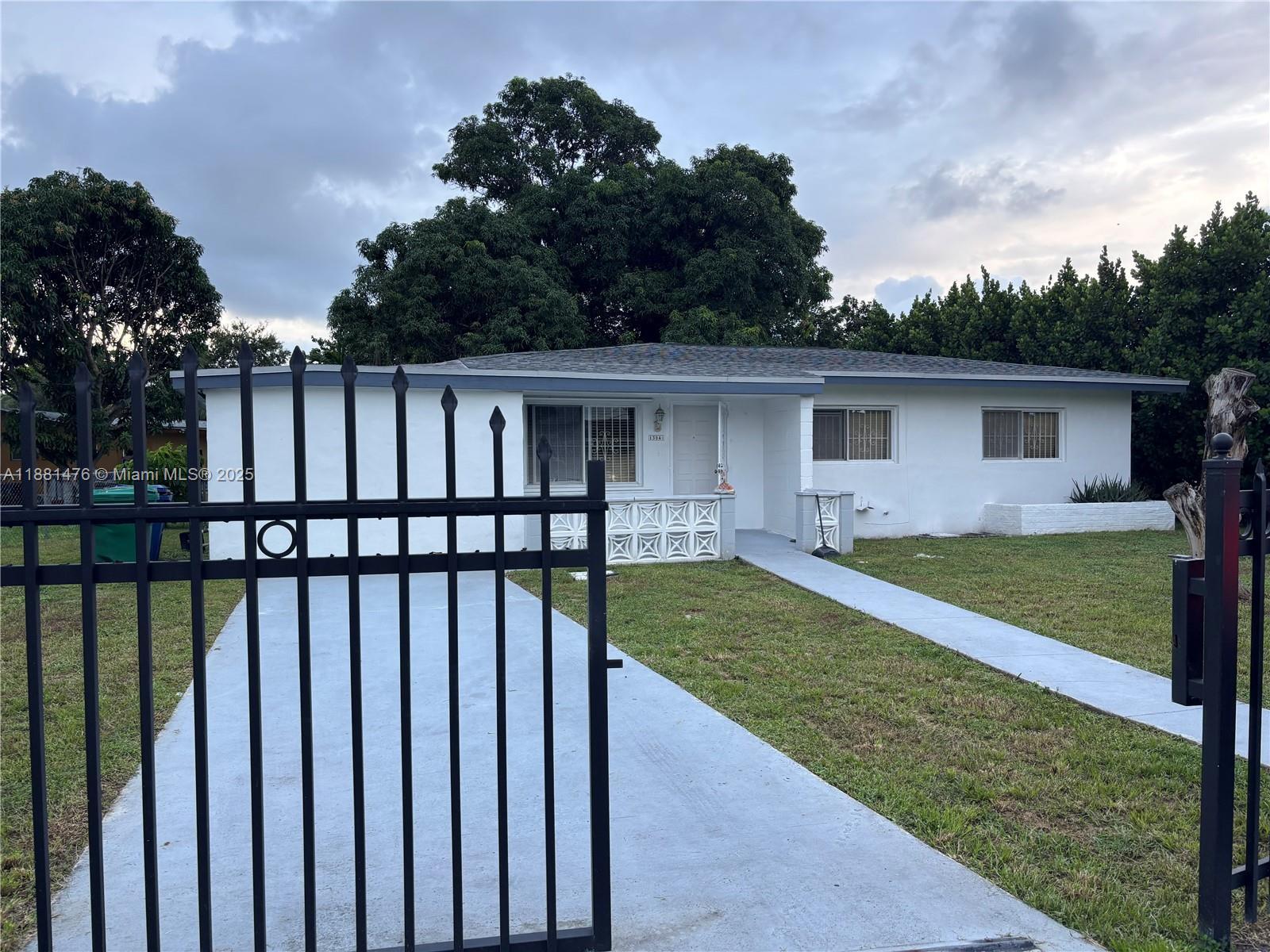 13041 NW 17th Ct, Miami FL 33167 photo 2