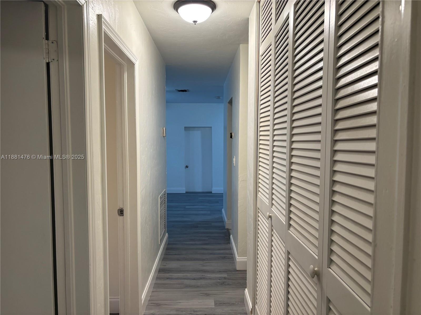 13041 NW 17th Ct, Miami FL 33167 photo 5