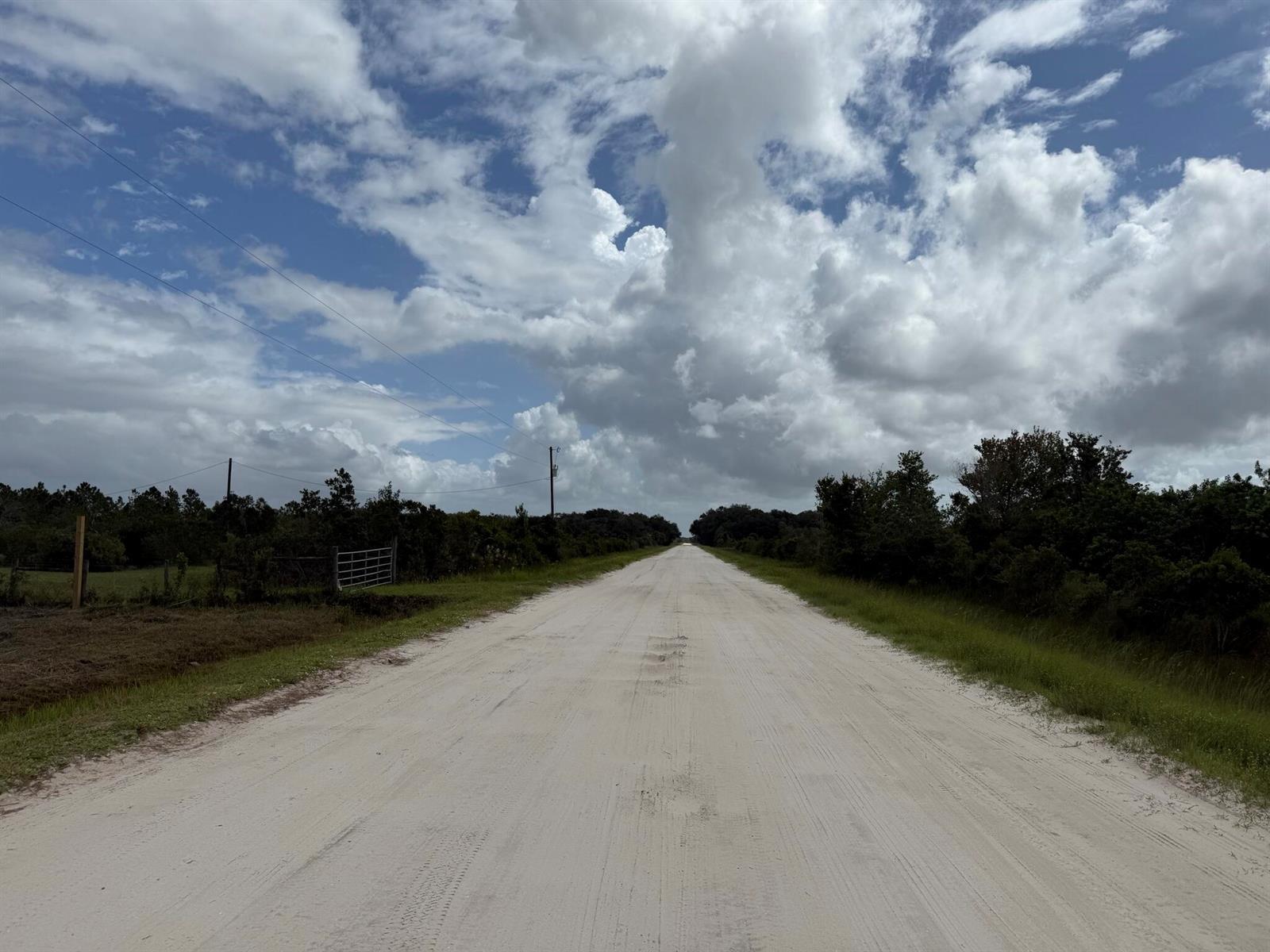 15723 NW 304th Street, Okeechobee FL 34972 photo 2