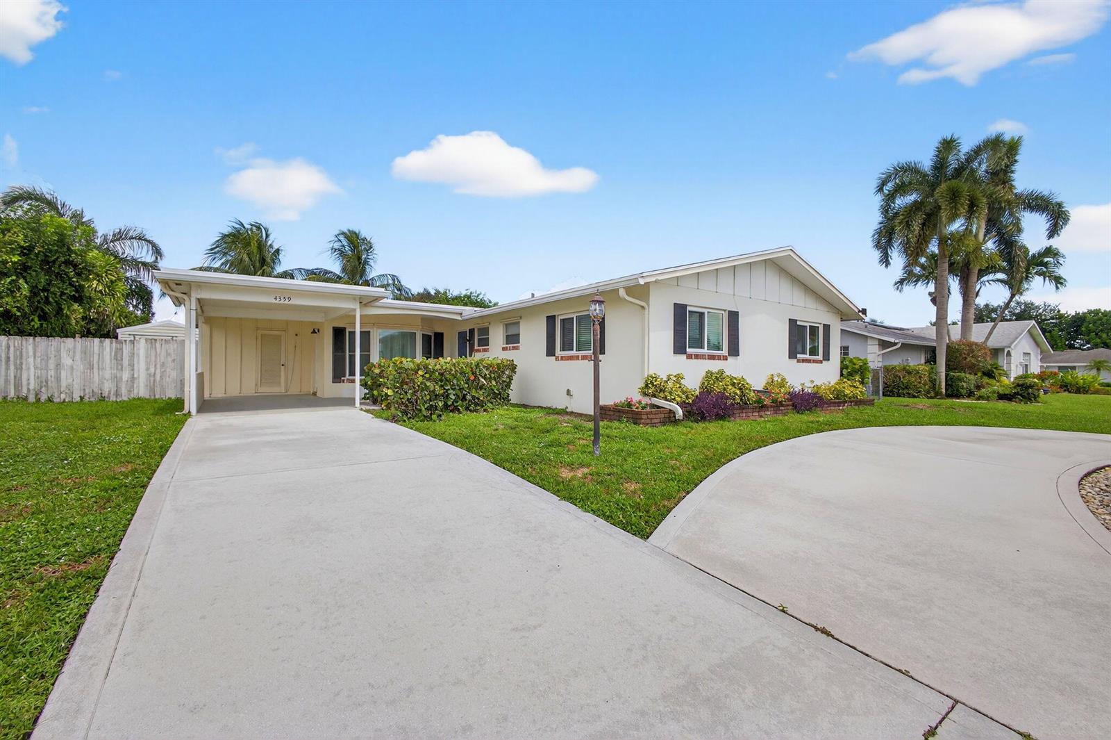 4359 Gardenia Drive, Palm Beach Gardens FL 33410