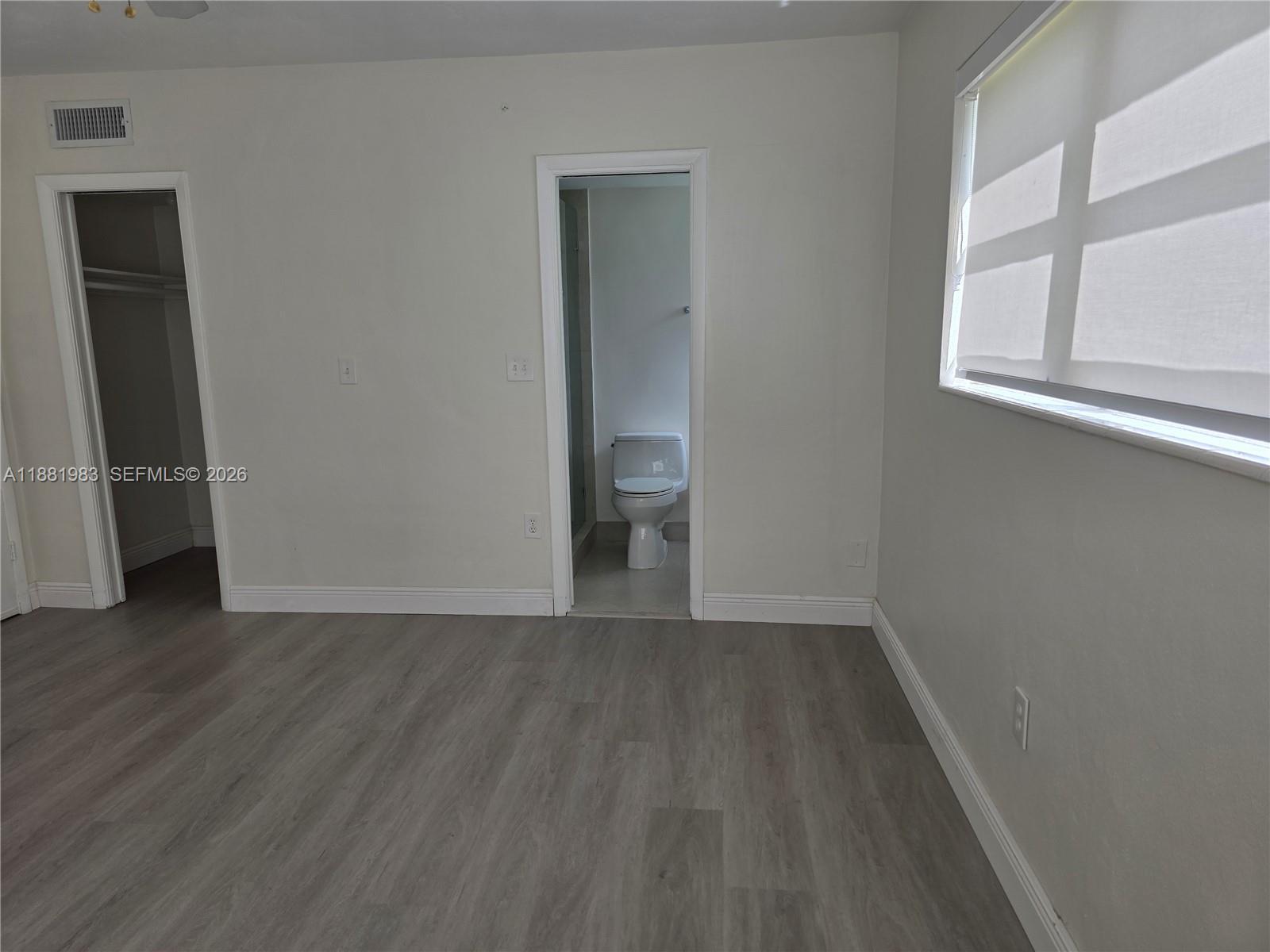 18720 NE 18th Ave # 116, Miami FL 33179 photo 3