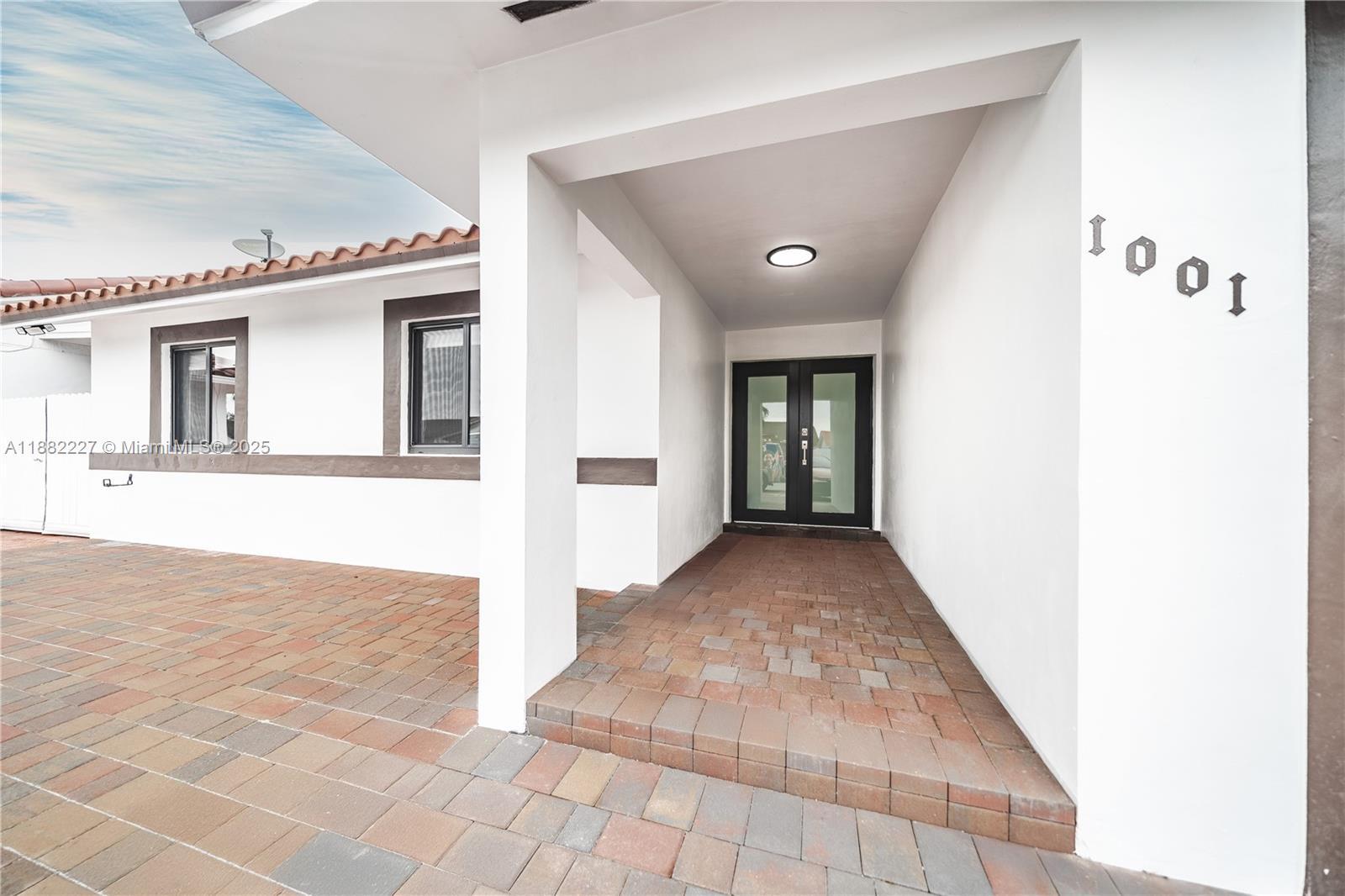1001 NW 127th Pl # 1, Miami FL 33182 photo 3
