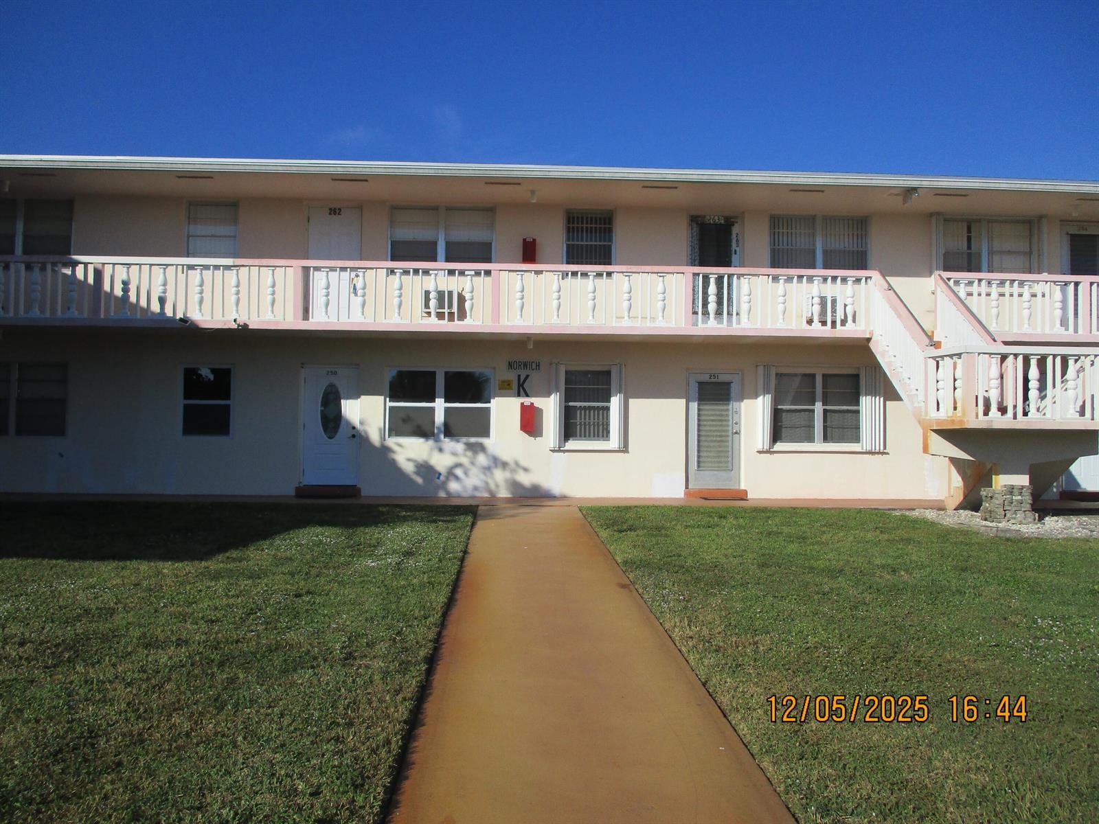 263 Norwich K, West Palm Beach FL 33417 photo 2