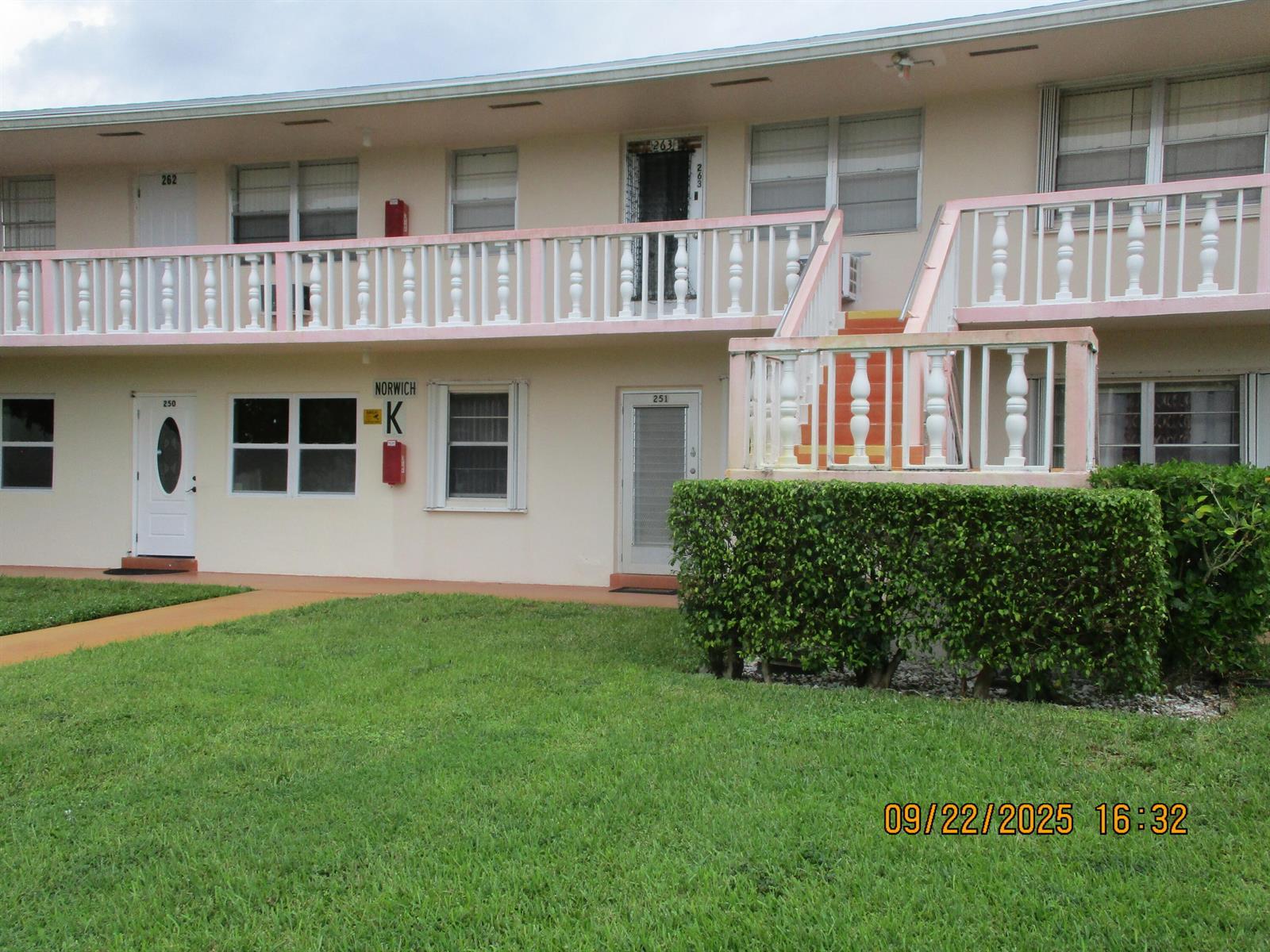 263 Norwich K, West Palm Beach FL 33417 photo 3