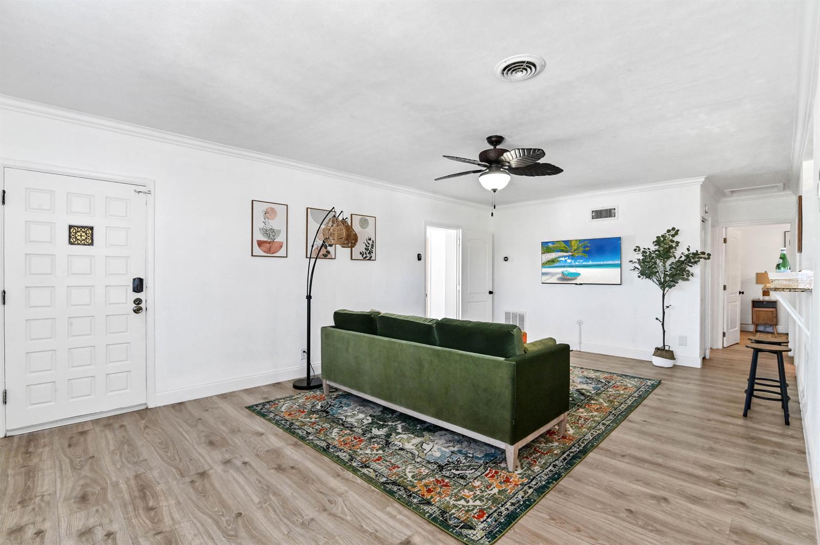 1032 W Jennings Street, Lantana FL 33462 photo 4