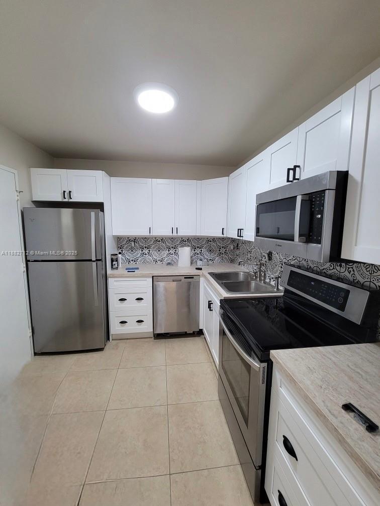500 Three Islands Blvd # 226, Hallandale Beach FL 33009 photo 2
