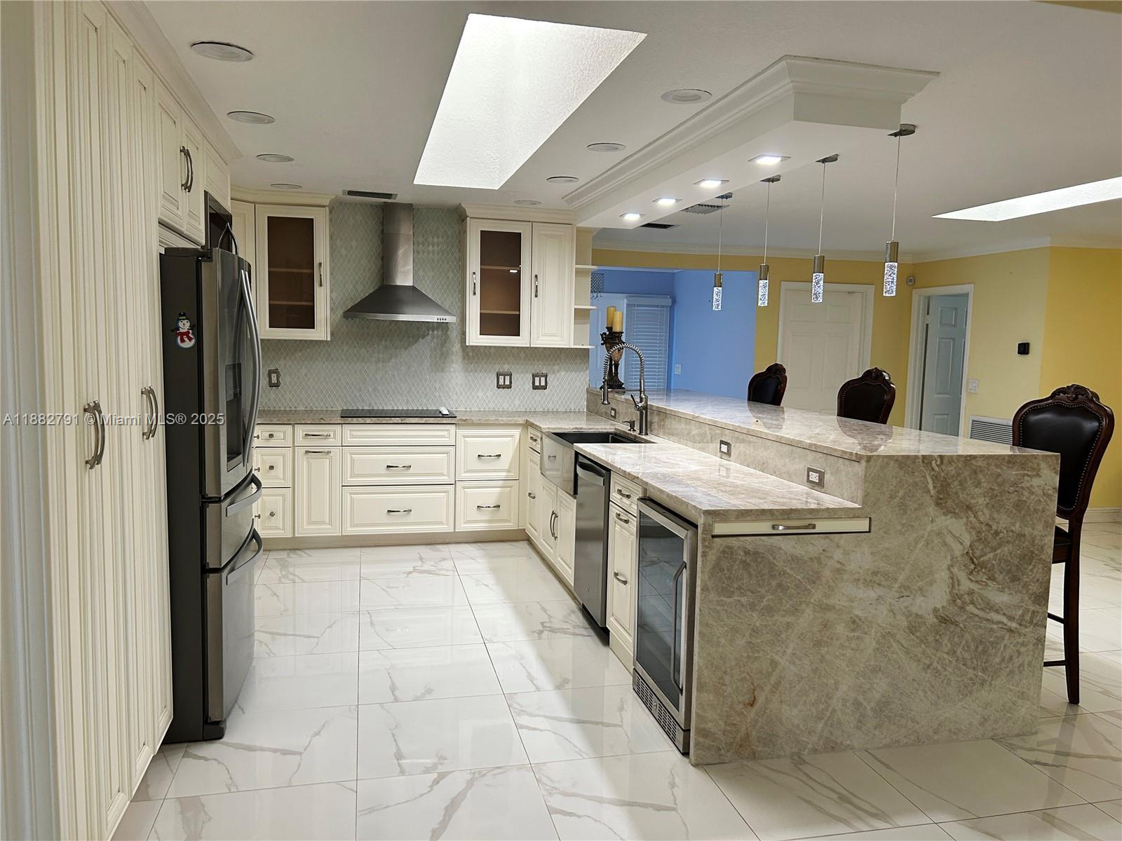 2024 NW 86th Ter, Coral Springs FL 33071