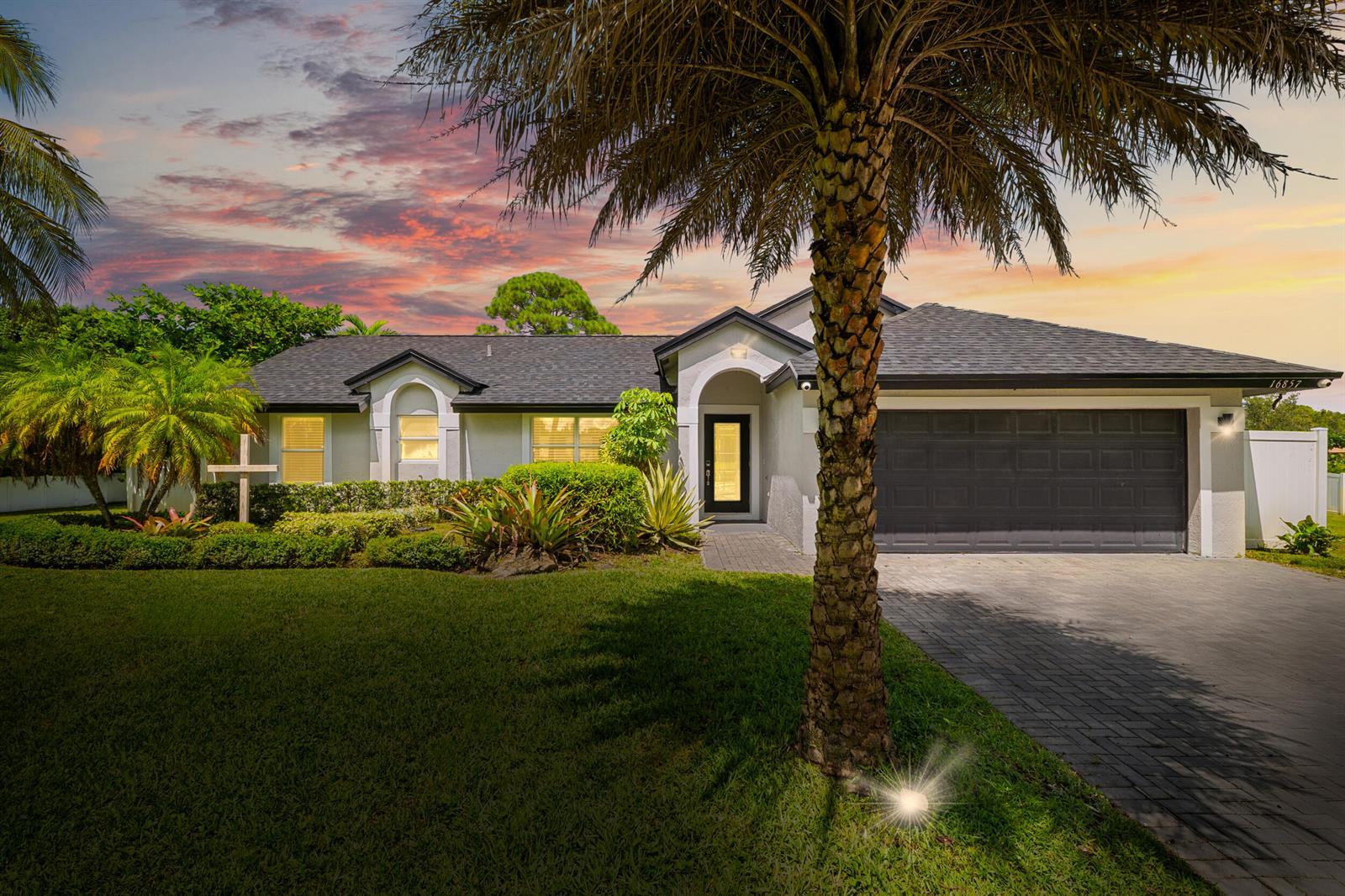 16857 90th Street N, FL 33470 photo 3