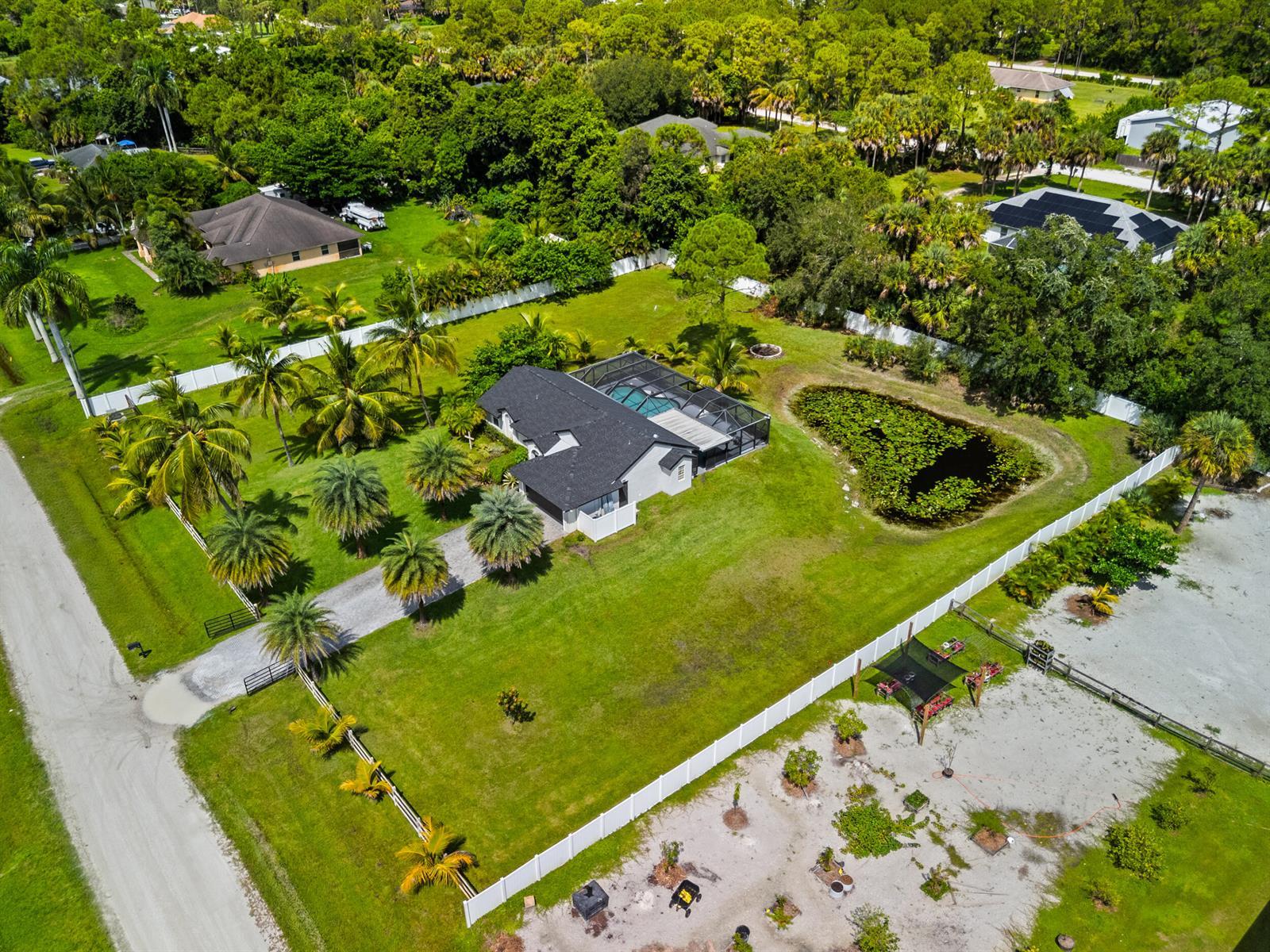 16857 90th Street N, FL 33470 photo 4