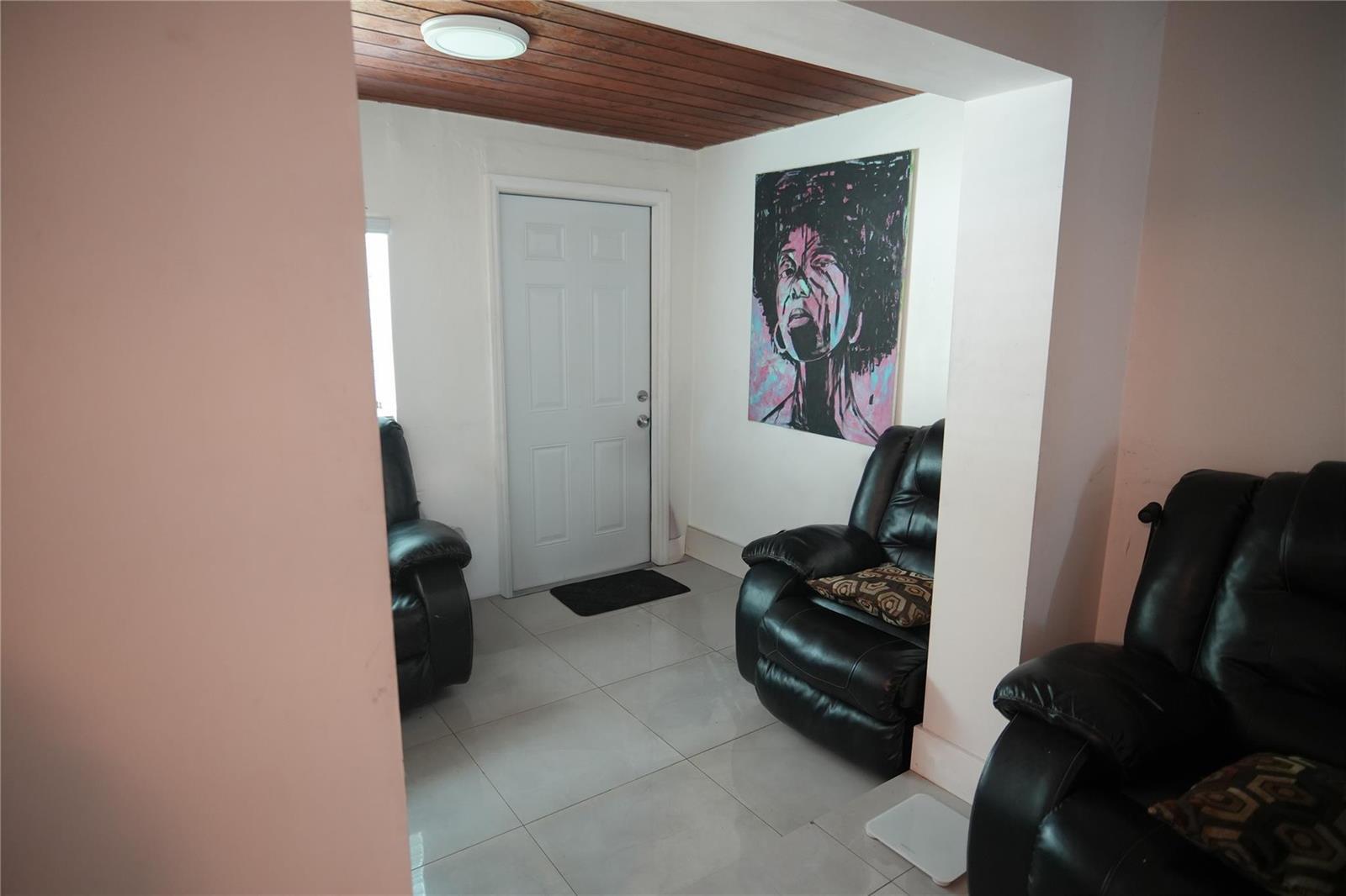 2340 NW 99th Terrace, Miami FL 33147 photo 3