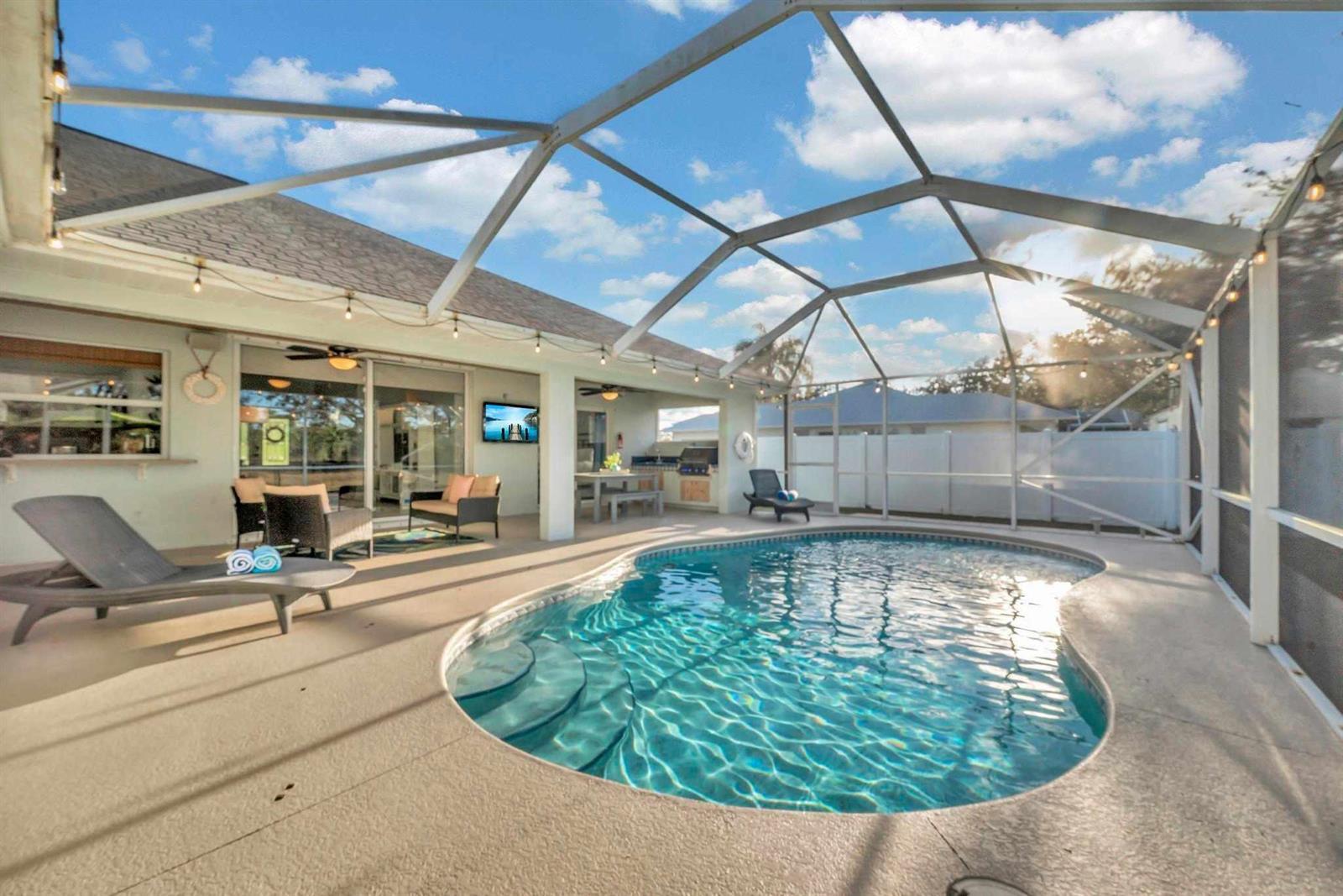 5464 NW Milner Drive, Port St. Lucie FL 34983